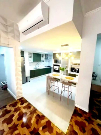 Imagem Apartamento com 3 Quartos à Venda, 134 m² em Copacabana - Rio De Janeiro