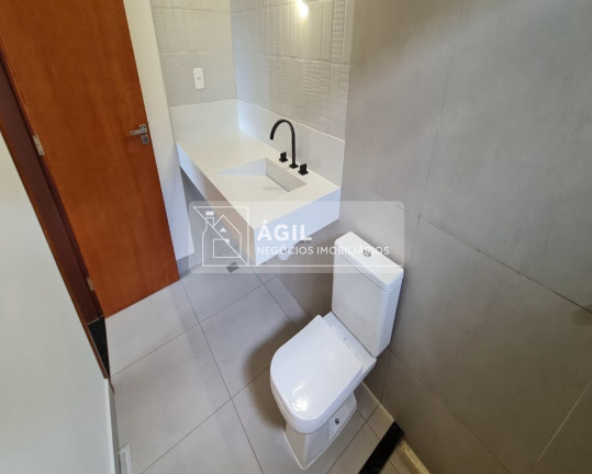 Imagem Casa com 3 Quartos à Venda, 267 m² em Loteamento Floresta - São José Dos Campos