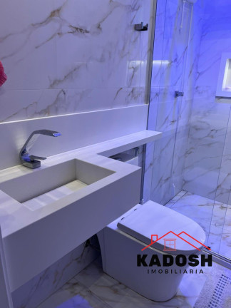 Imagem Casa com 3 Quartos à Venda, 200 m² em Registro - Feira De Santana