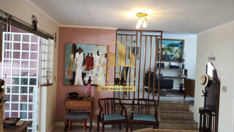 Imagem Casa com 3 Quartos à Venda, 250 m² em Vila Oliveira - Mogi Das Cruzes Imagem Casa com 3 Quartos à Venda, 250 m² em Vila Oliveira - Mogi Das Cruzes