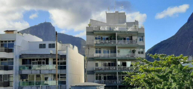 Imagem Apartamento com 4 Quartos à Venda, 235 m² em Ipanema - Rio De Janeiro Imagem Apartamento com 4 Quartos à Venda, 235 m² em Ipanema - Rio De Janeiro