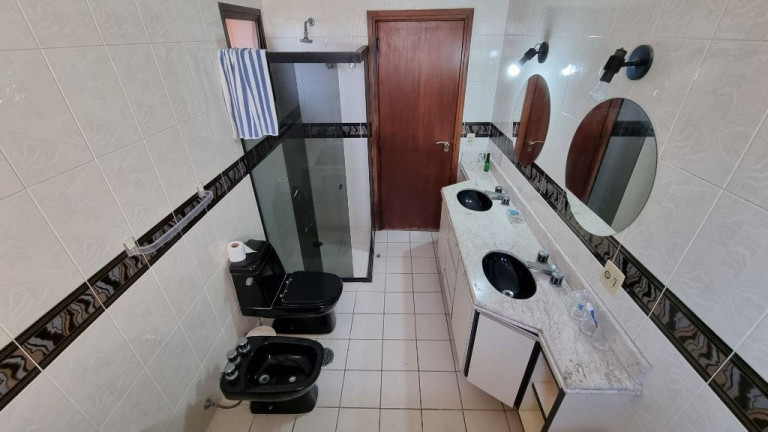 Imagem Apartamento com 4 Quartos à Venda, 190 m² em Astúrias - Guarujá Imagem Apartamento com 4 Quartos à Venda, 190 m² em Astúrias - Guarujá