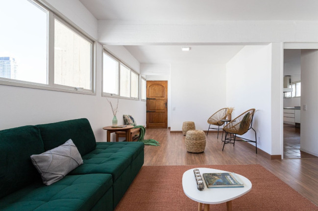 Imagem Apartamento com 3 Quartos à Venda, 121 m² em Itaim Bibi - São Paulo