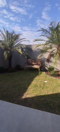 Imagem Casa com 3 Quartos à Venda, 190 m² em Jardim Do Lago - Atibaia