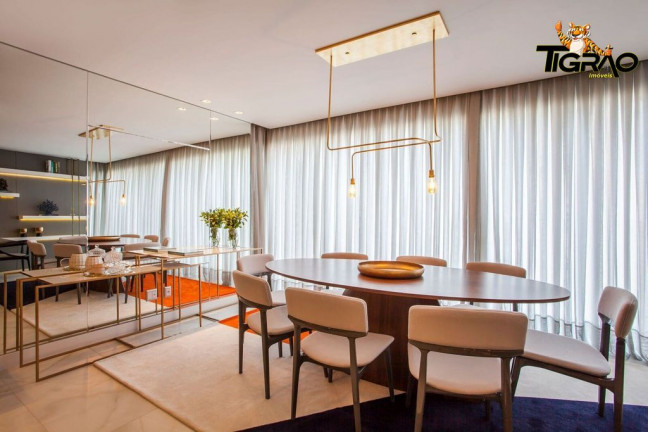 Imagem Apartamento com 3 Quartos à Venda, 167 m² em Centro - Balneário Camboriú Imagem Apartamento com 3 Quartos à Venda, 167 m² em Centro - Balneário Camboriú