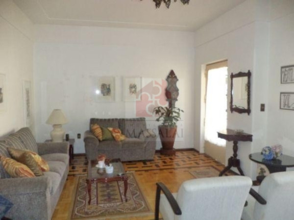 Imagem Casa com 3 Quartos à Venda, 151 m² em Santana - Porto Alegre