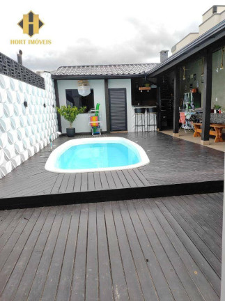 Imagem Casa com 2 Quartos à Venda, 200 m² em Universitário - Tijucas
