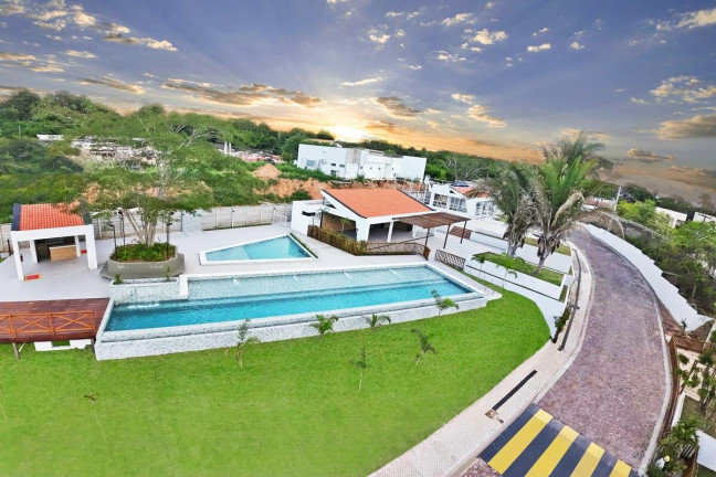 Casa de Condomínio com 4 Quartos à Venda, 156 m² em Piçarreira - Teresina