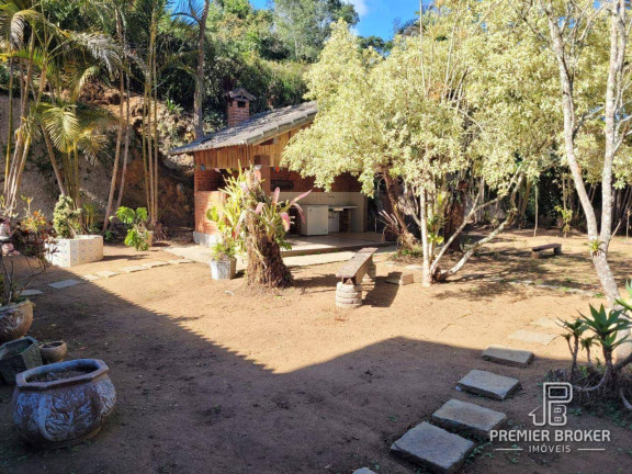 Imagem Casa com 4 Quartos à Venda, 310 m² em Albuquerque - Teresópolis Imagem Casa com 4 Quartos à Venda, 310 m² em Albuquerque - Teresópolis