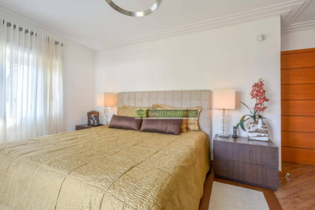 Imagem Casa com 4 Quartos à Venda, 538 m² em Campo Comprido - Curitiba Imagem Casa com 4 Quartos à Venda, 538 m² em Campo Comprido - Curitiba