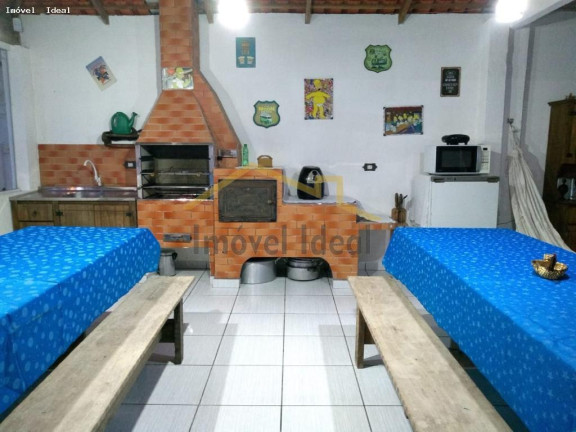 Imagem Casa com 8 Quartos à Venda, 395 m² em Pontal Do Paraná Imagem Casa com 8 Quartos à Venda, 395 m² em Pontal Do Paraná