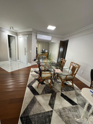 Imagem Apartamento com 3 Quartos à Venda, 157 m² em Centro - Balneário Camboriú