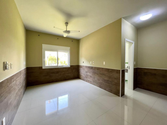 Imagem Casa com 3 Quartos à Venda, 219 m² em Atlantida Sul - Osorio