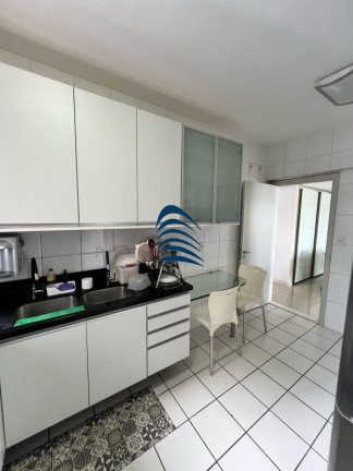 Imagem Imóvel com 4 Quartos à Venda, 180 m² em Jardim Apipema - Salvador