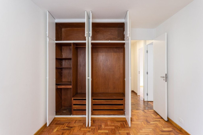 Imagem Apartamento com 3 Quartos à Venda, 90 m² em Moema - São Paulo