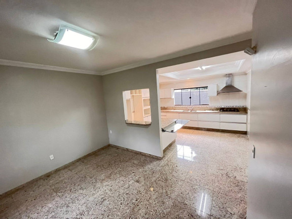 Imagem Sobrado com 3 Quartos à Venda, 196 m² em Country - Cascavel Imagem Sobrado com 3 Quartos à Venda, 196 m² em Country - Cascavel