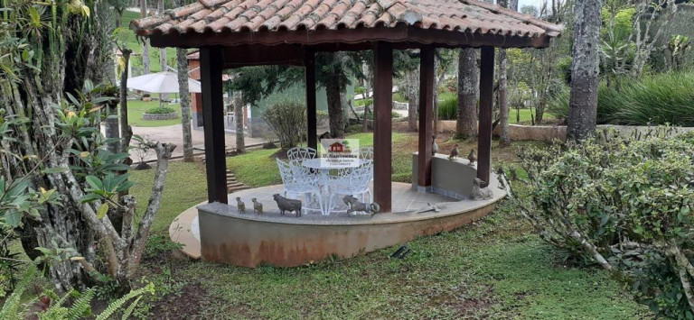 Imagem Chácara com 7 Quartos à Venda, 691 m² em Estância Zélia - Santa Isabel