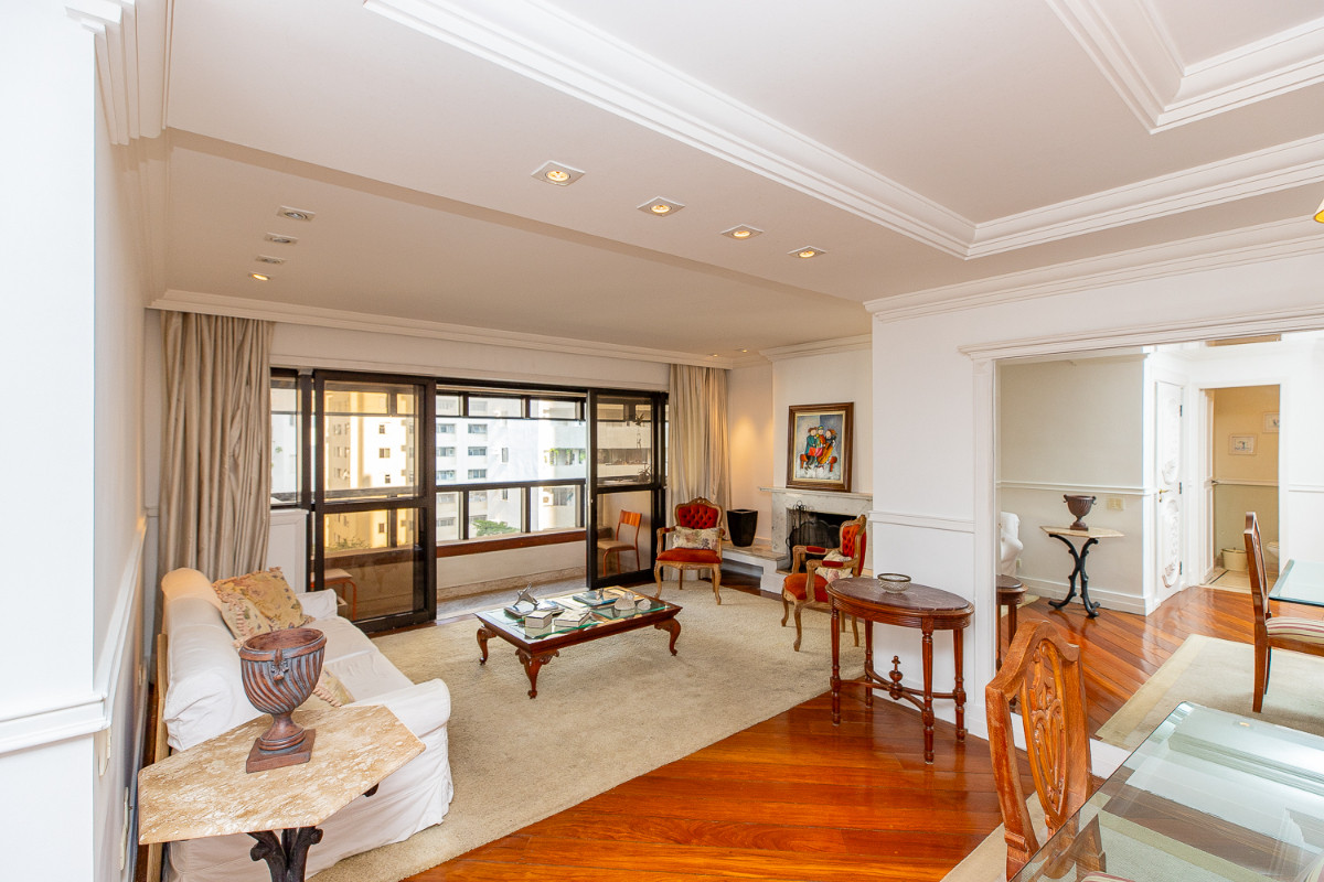 Imagem Apartamento com 4 Quartos à Venda, 155 m² em Moema - São Paulo Imagem Apartamento com 4 Quartos à Venda, 155 m² em Moema - São Paulo