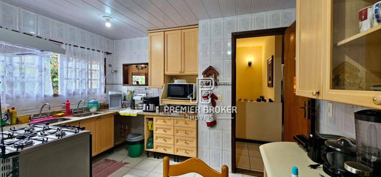 Imagem Casa com 3 Quartos à Venda, 265 m² em Vargem Grande - Teresópolis Imagem Casa com 3 Quartos à Venda, 265 m² em Vargem Grande - Teresópolis