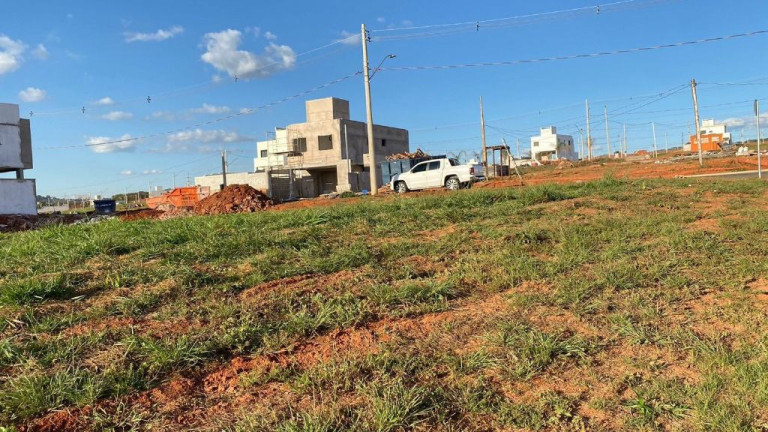 Imagem Terreno à Venda, 420 m² em Jardins Parma - Senador Canedo Imagem Terreno à Venda, 420 m² em Jardins Parma - Senador Canedo