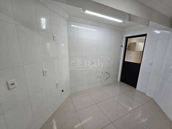 Imagem Apartamento com 3 Quartos à Venda, 100 m² em Centro - Balneário Camboriú Imagem Apartamento com 3 Quartos à Venda, 100 m² em Centro - Balneário Camboriú