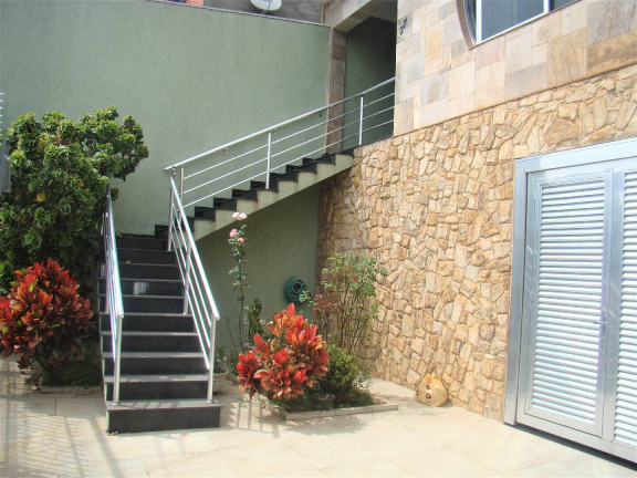 Imagem Casa com 3 Quartos à Venda, 220 m² em Baronesa - Osasco Imagem Casa com 3 Quartos à Venda, 220 m² em Baronesa - Osasco
