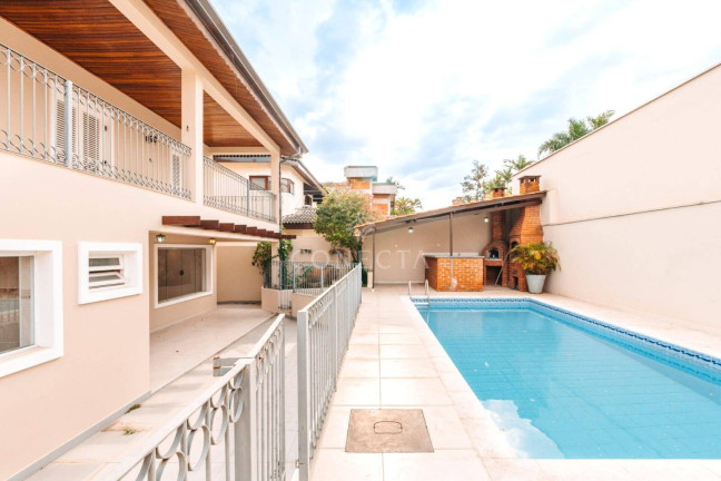 Imagem Casa com 5 Quartos à Venda, 400 m² em Alphaville - Santana De Parnaíba Imagem Casa com 5 Quartos à Venda, 400 m² em Alphaville - Santana De Parnaíba