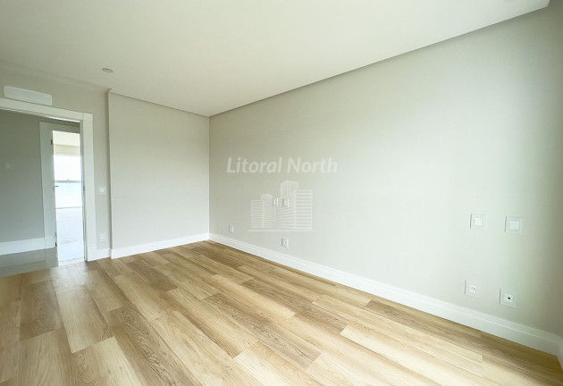 Imagem Apartamento com 4 Quartos à Venda, 196 m² em Centro - Balneário Camboriú Imagem Apartamento com 4 Quartos à Venda, 196 m² em Centro - Balneário Camboriú