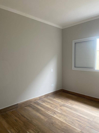 Imagem Casa com 3 Quartos à Venda, 250 m² em Bragança Paulista