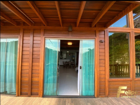 Imagem Casa com 8 Quartos à Venda, 300 m² em Buenos Aires - Guarapari