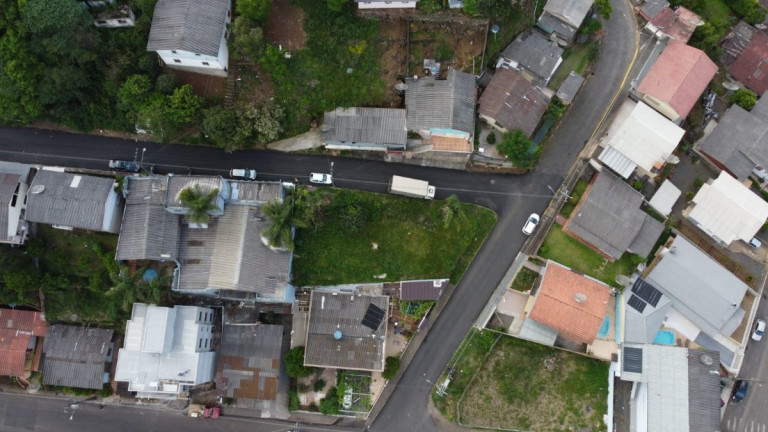 Imagem Terreno à Venda, 421 m² em Farroupilha - Videira Imagem Terreno à Venda, 421 m² em Farroupilha - Videira