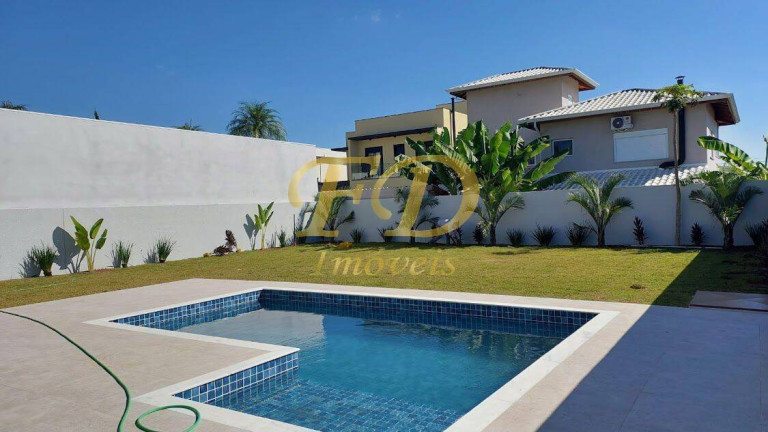 Imagem Casa de Condomínio com 3 Quartos à Venda, 670 m² em Atibaia