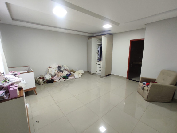 Imagem Casa com 3 Quartos à Venda, 275 m² em Jardim Canedo 1 - Senador Canedo Imagem Casa com 3 Quartos à Venda, 275 m² em Jardim Canedo 1 - Senador Canedo