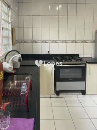 Imagem Casa com 4 Quartos para Alugar, em Jardim García - Campinas Imagem Casa com 4 Quartos para Alugar, em Jardim García - Campinas