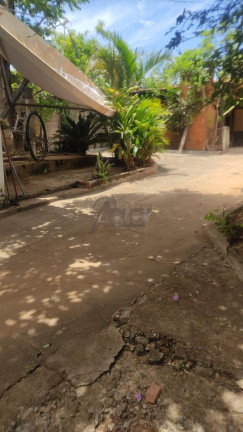 Imagem Casa com 3 Quartos à Venda, em Interlagos - Montes Claros Imagem Casa com 3 Quartos à Venda, em Interlagos - Montes Claros