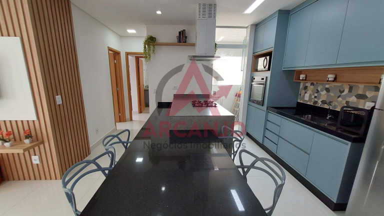 Imagem Apartamento com 2 Quartos à Venda, 69 m² em Toninhas - Ubatuba Imagem Apartamento com 2 Quartos à Venda, 69 m² em Toninhas - Ubatuba
