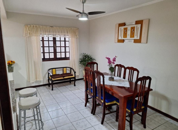 Imagem Sobrado com 3 Quartos à Venda, 214 m² em Jardim Altos De Santana Ii - Jacareí