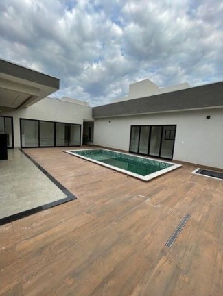 Imagem Casa com 3 Quartos à Venda, 400 m² em Setor Habitacional Samambaia (vicente Pires) - Brasília Imagem Casa com 3 Quartos à Venda, 400 m² em Setor Habitacional Samambaia (vicente Pires) - Brasília