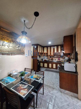 Imagem Apartamento com 4 Quartos à Venda, 180 m² em Barra Da Tijuca - Rio De Janeiro