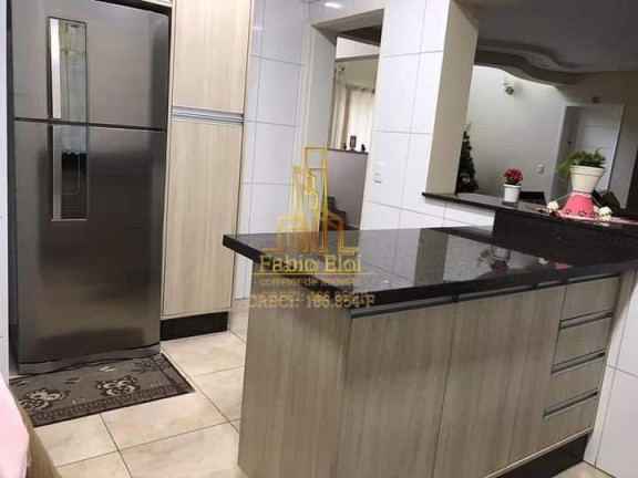 Imagem Casa com 3 Quartos à Venda, 263 m² em Centro - Ribeirão Pires Imagem Casa com 3 Quartos à Venda, 263 m² em Centro - Ribeirão Pires