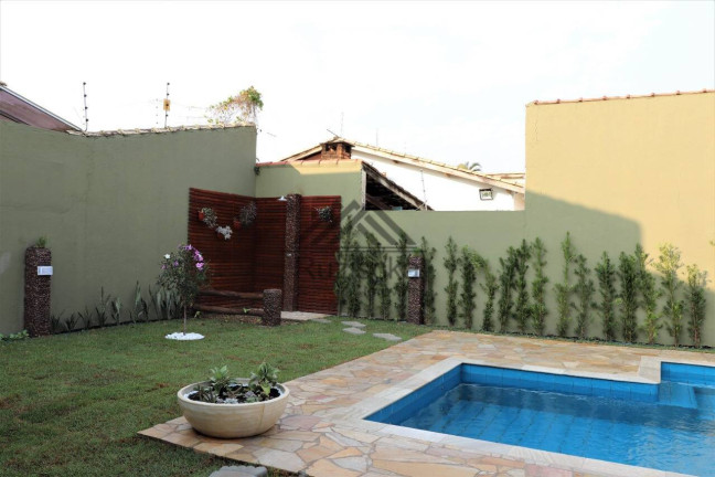 Imagem Casa com 3 Quartos à Venda, 371 m² em Jardim California - Itanhaém Imagem Casa com 3 Quartos à Venda, 371 m² em Jardim California - Itanhaém