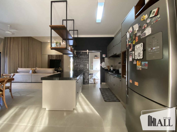Imagem Casa com 4 Quartos à Venda, 237 m² em Centro - Bady Bassitt Imagem Casa com 4 Quartos à Venda, 237 m² em Centro - Bady Bassitt