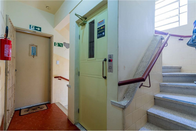 Imagem Apartamento com 1 Quarto à Venda, 42 m² em Menino Deus - Porto Alegre