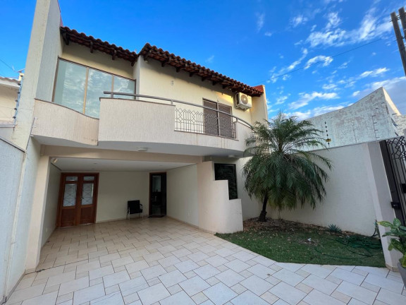 Imagem Sobrado à Venda, 262 m² em Zona Armazém - Umuarama Imagem Sobrado à Venda, 262 m² em Zona Armazém - Umuarama