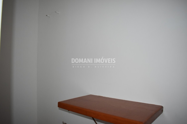 Imagem Casa com 3 Quartos à Venda, 140 m² em Região De Capivari - Campos Do Jordão