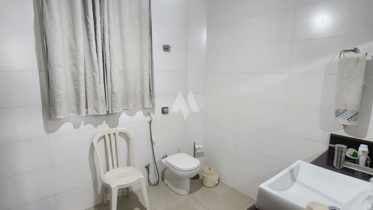 Imagem Casa com 5 Quartos à Venda, 500 m² em Embaré - Santos
