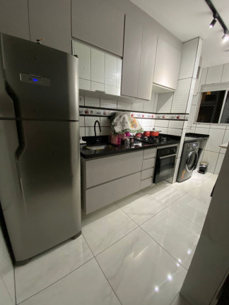 Imagem Apartamento com 2 Quartos à Venda, 48 m² em Parque Roseira - Carapicuíba