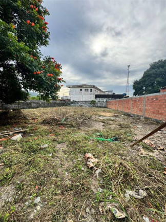 Imagem Terreno à Venda, em Solemar - Praia Grande Imagem Terreno à Venda, em Solemar - Praia Grande