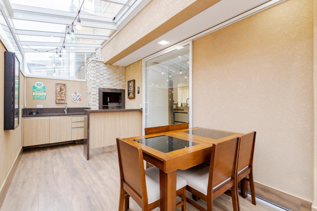 Imagem Casa de Condomínio com 4 Quartos à Venda, 270 m² em Campo Comprido - Curitiba