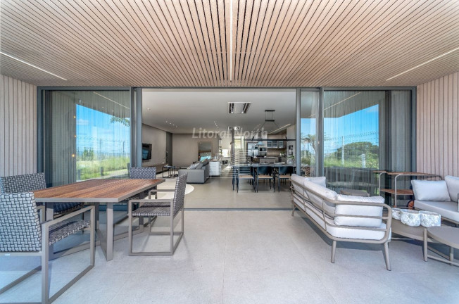 Imagem Casa com 5 Quartos à Venda, 458 m² em Praia Do Estaleiro - Balneário Camboriú